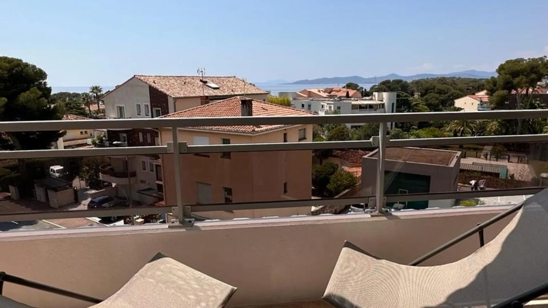 Apartmán 35M2 Sea View Flat With 20 M2 Terrace Saint-Raphaël